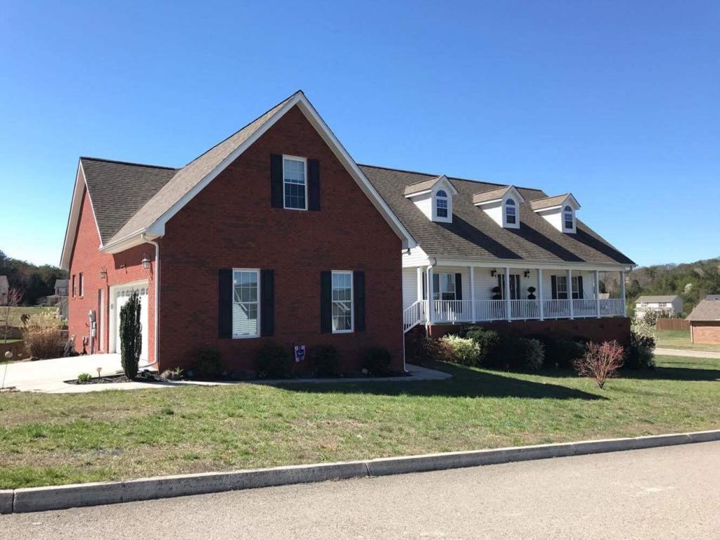 6516 Ruby June Ln, Corryton, TN 37721 photo 1