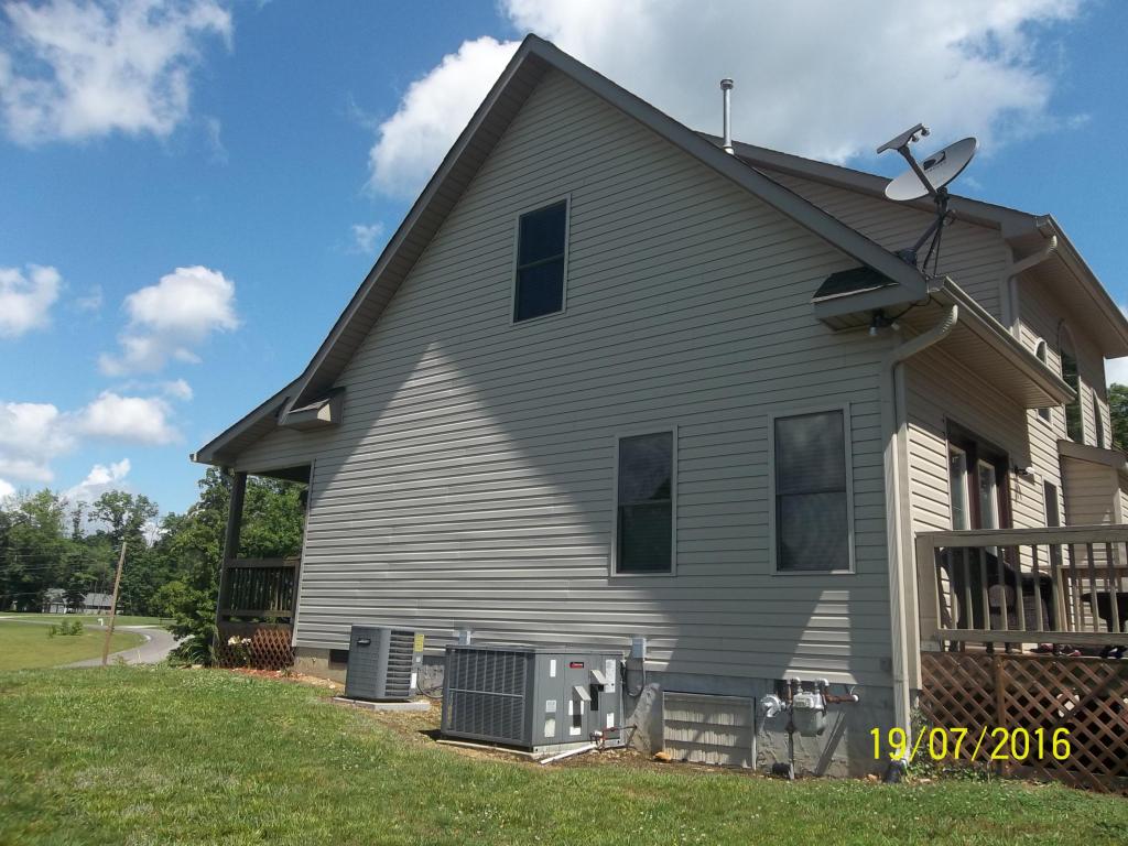217 Emory View Rd, Lancing, TN 37770 photo 4