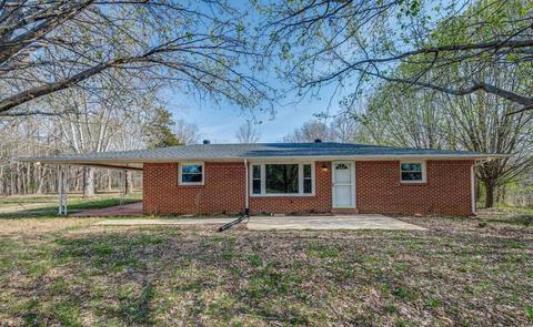 12125 Old Baxter Rd, Silver Point, TN 38582 photo 1
