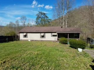 150 Rays Ln, Dayhoit, KY 40824 photo 1
