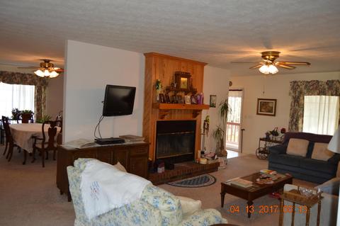 1046 Pine Rdg, Clarkrange, TN 38553 photo 5
