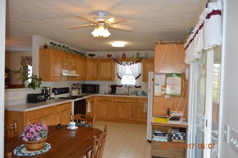 1046 Pine Rdg, Clarkrange, TN 38553 photo 10