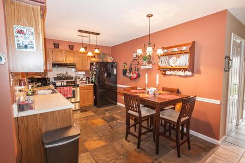 7917 Cavanaugh Way, Powell, TN 37849 photo 6
