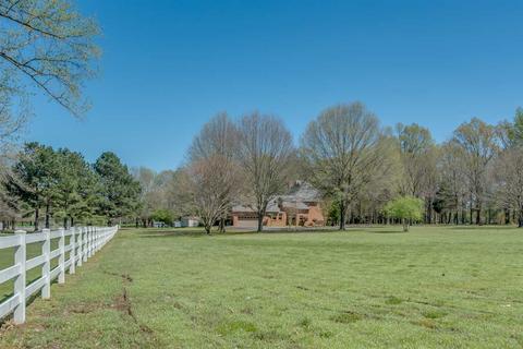 9520 E Shelby Dr, Collierville, TN 38017 photo 2