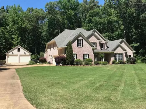 1181 E White Oaks Dr, Hernando, MS 38632 photo 2