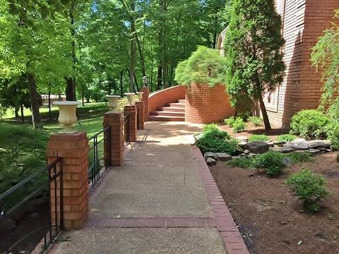 9520 Gordon Bernard Cv, Bartlett, TN 38133 photo 3