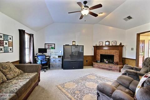 558 Jeffrey Ln, Collierville, TN 38017 photo 3