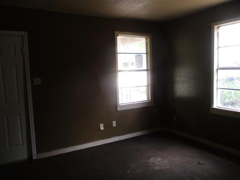 155 Silverage Ave, Memphis, TN 38109 photo 4
