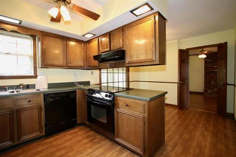 208 E Graycrest Ave, Collierville, TN 38017 photo 6