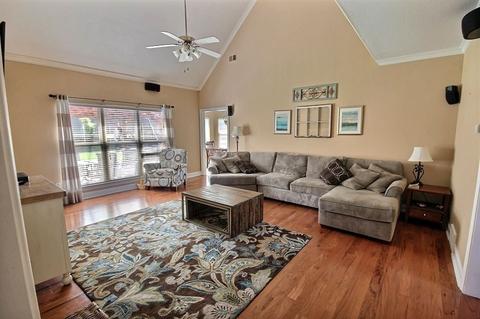4800 Sugarcrest Ln, Bartlett, TN 38135 photo 2