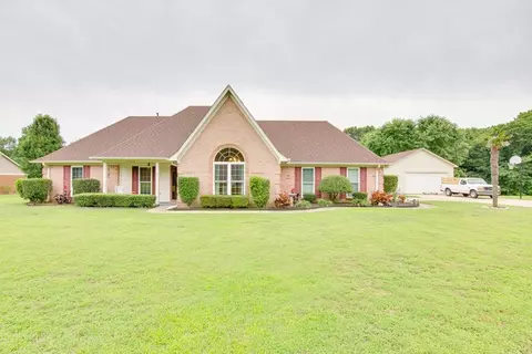 3209 Kyle Ln, Hernando, MS 38632 photo 1