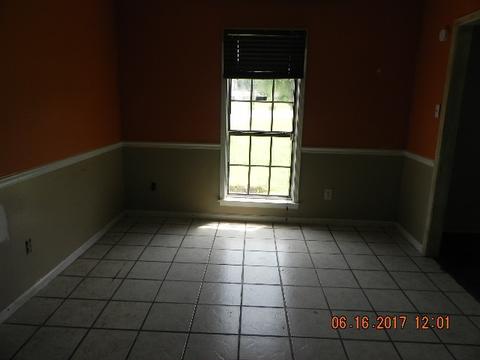 396 Junior Dr, Covington, TN 38019 photo 5