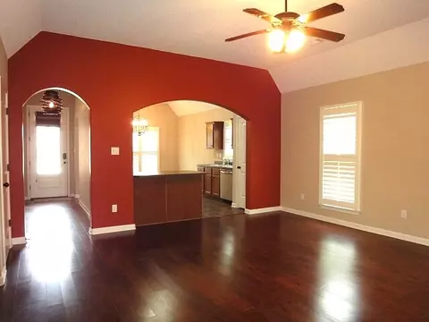 8708 Nuthatch Ln, Olive Branch, MS 38654 photo 5