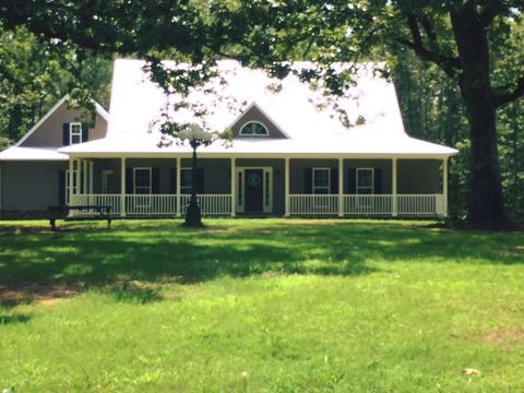 1009 Liberty Rd S, Michie, TN 38357 photo 1