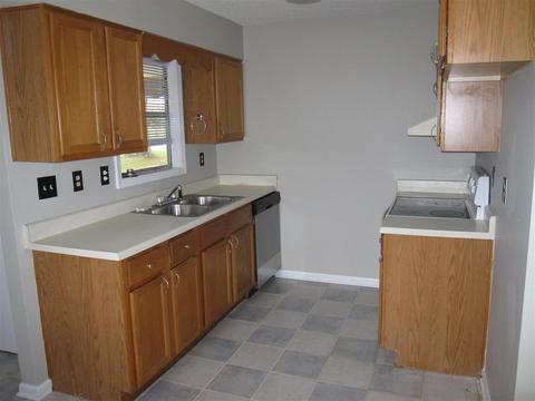 844 Barbara Lynn Dr, Collierville, TN 38017 photo 3
