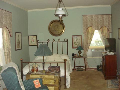 525 S Maple St, Covington, TN 38019 photo 7