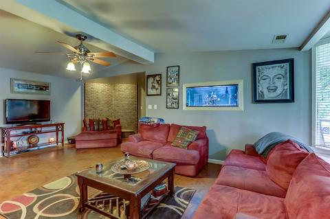 1214 N Thunderbird Dr, Hernando, MS 38632 photo 9