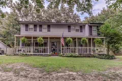 1214 N Thunderbird Dr, Hernando, MS 38632 photo 1