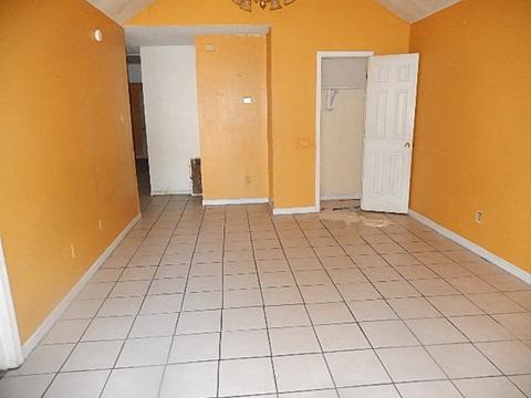 1663 Carpenter St, Memphis, TN 38108 photo 2