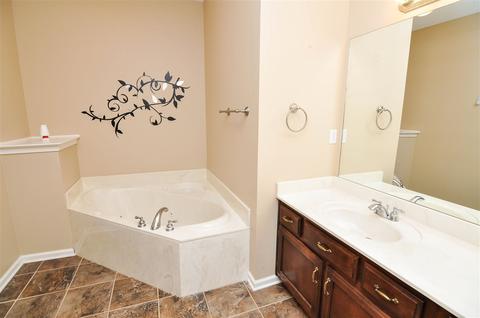 864 S Martin Cir, Hernando, MS 38632 photo 9
