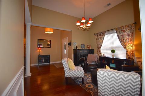 7286 Thomas Dr, Olive Branch, MS 38654 photo 3