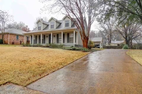 7902 Cloverbrook Ln, Germantown, TN 38138 photo 2