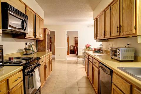 7902 Cloverbrook Ln, Germantown, TN 38138 photo 9