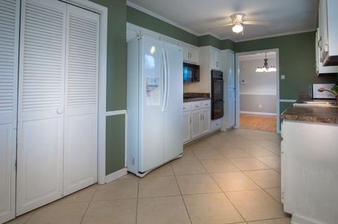 4972 Dee Rd, Memphis, TN 38117 photo 9