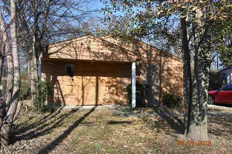 718 E Trigg Ave, Memphis, TN 38106 photo 1