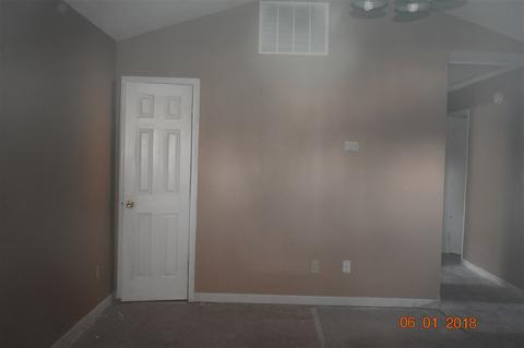 718 E Trigg Ave, Memphis, TN 38106 photo 2