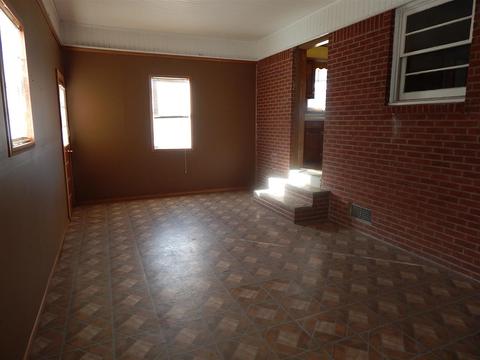85 Hooker St, Savannah, TN 38372 photo 6