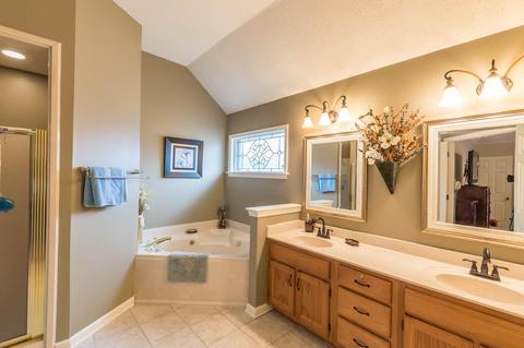 6677 Willow Break Dr, Bartlett, TN 38135 photo 16