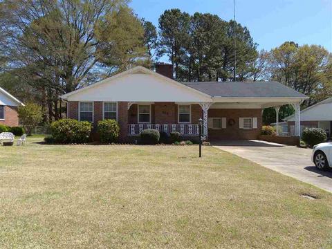 102 Ayers Dr, Jackson, TN 38301 photo 1