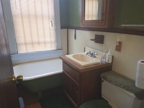 433 E Mclemore Ave, Memphis, TN 38106 photo 14