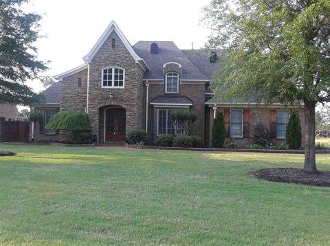 1010 E Old Hearthstone Dr, Collierville, TN 38017 photo 1