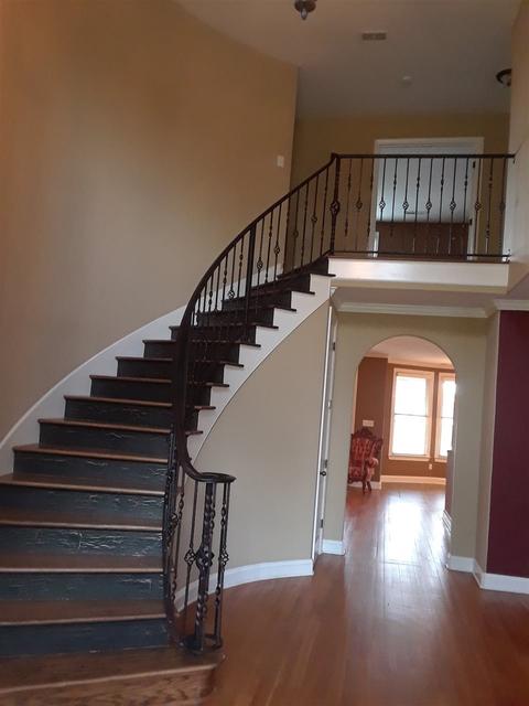 1010 E Old Hearthstone Dr, Collierville, TN 38017 photo 4