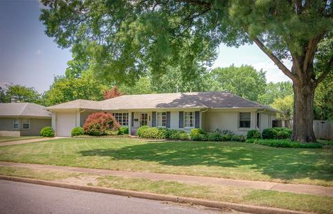 4136 Sequoia Rd, Memphis, TN 38117 photo 2