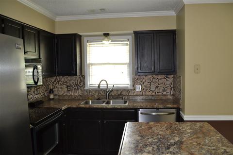 480 Pine Grove Dr, Collierville, TN 38017 photo 9