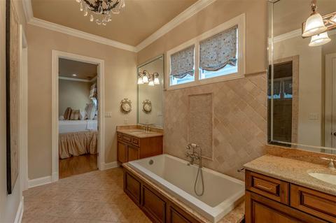 428 Tarren Mill Cir E, Collierville, TN 38017 photo 13