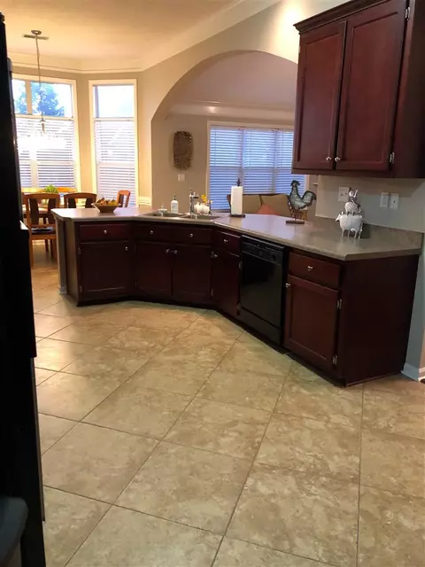 12918 Myrtle Bend Loop, Olive Branch, MS 38654 photo 6