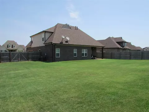 4679 Dublin Cir, Olive Branch, MS 38654 photo 11