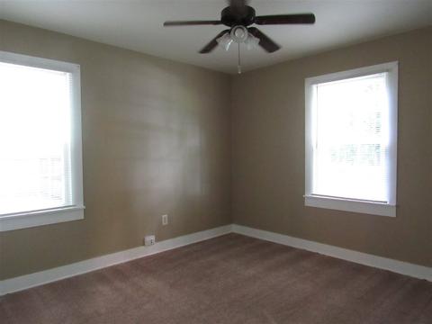 633 Byars St, Covington, TN 38019 photo 9