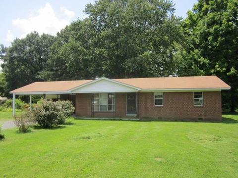 1525 Michael St, Covington, TN 38019 photo 1