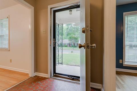 1633 Sterling Rd, Memphis, TN 38119 photo 3