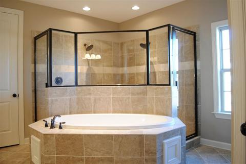 8764 Brunswick Forest Dr, Bartlett, TN 38133 photo 12