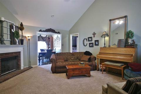 1460 Wolf Pack Dr, Collierville, TN 38017 photo 2