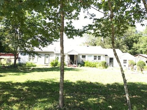 93 Fitzgerald Rd, Jackson, TN 38301 photo 1