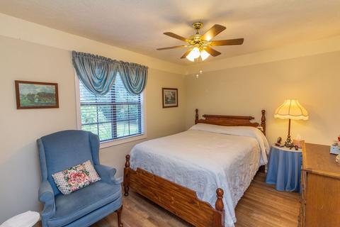 357 Mockingbird Ln, Selmer, TN 38375 photo 16