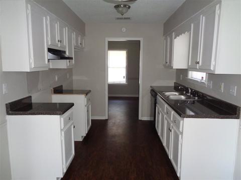 4604 Wicklow Dr, Memphis, TN 38141 photo 12