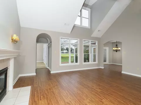 7080 Apache Dr, Olive Branch, MS 38654 photo 4